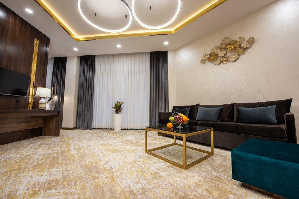 Wyndham Garden Tashkent Otel Dış mekan fotoğraf