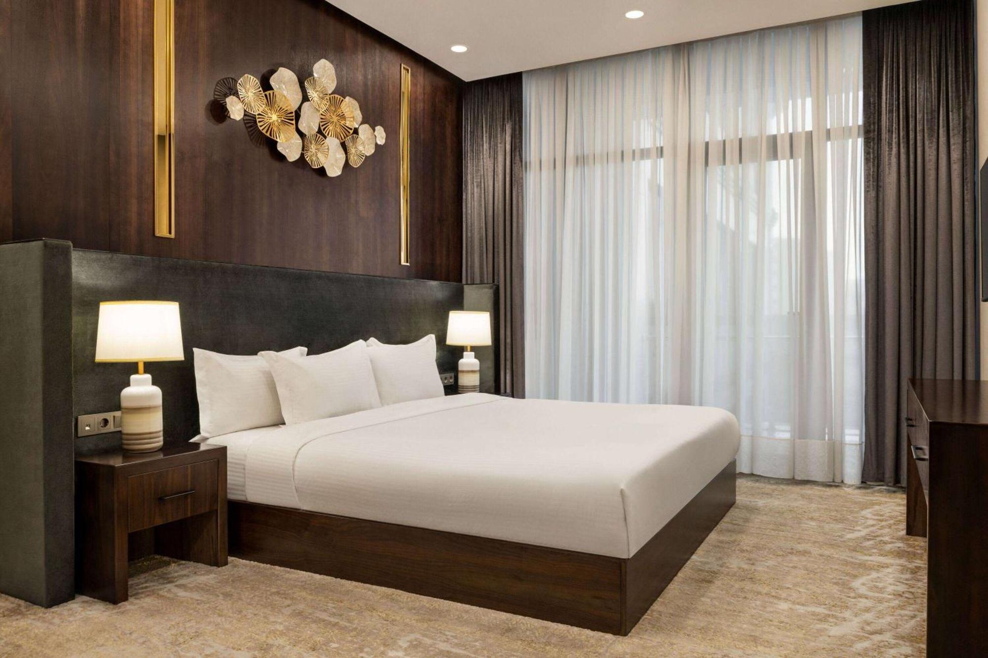 Wyndham Garden Tashkent Otel Dış mekan fotoğraf
